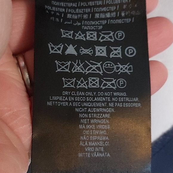 🆕️ Guess Los Angeles Tea Length Dress - Picture 6 of 8